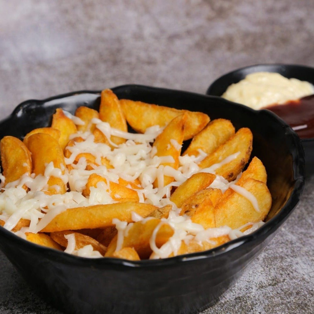 Le Notre Cafe | Cheesy Wedges | Bahrain | WhatToEat Food | Restaurant | Cafe | 