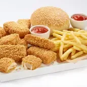 Al Baik Bahrain | 10 Piece Chicken Nuggets Meal	